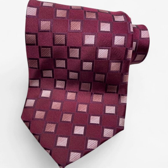 Kenneth Cole Reaction Silk Tie Geometric Cubes Red Formal Business Dress - Picture 1 of 6